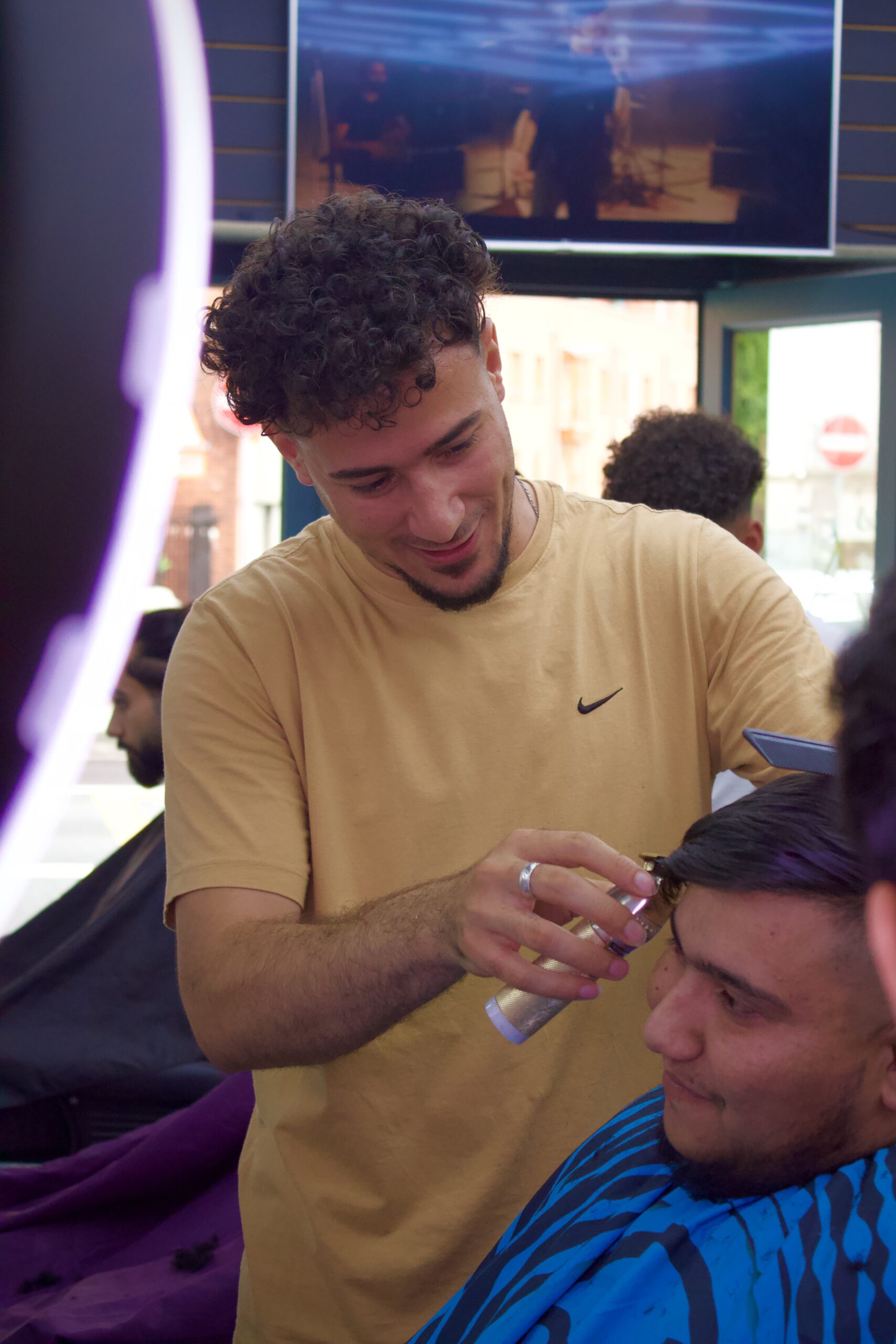 About Karisma Barber